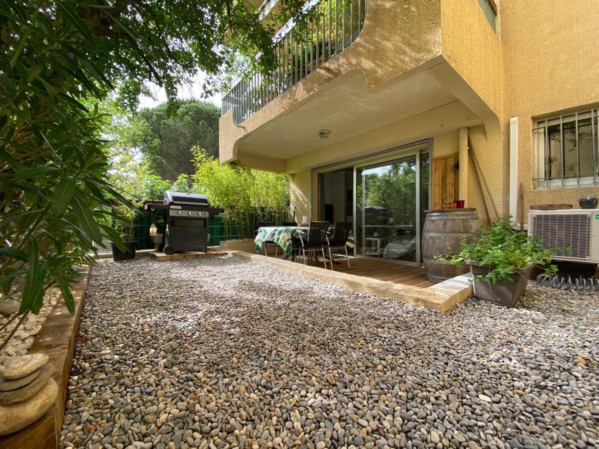 Studio Le Cap Taillat Le Lavandou Bagian luar foto